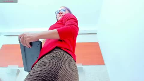 Snapshot of maddy_cartter chatting on 16, 4, 2026 maddy cartter online show from 16, 4, 2026