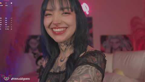 maddy_uwu online show from 27, 3, 2026