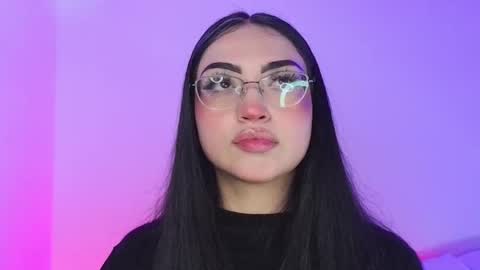   Please followme and rate me your thumbs up online show from 10, 9, 2025