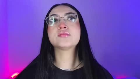   Please followme and rate me your thumbs up online show from 22, 9, 2025