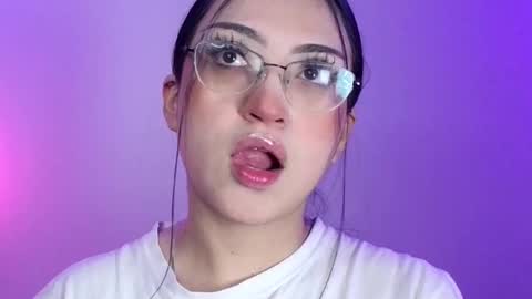   Please followme and rate me your thumbs up online show from 26, 9, 2025