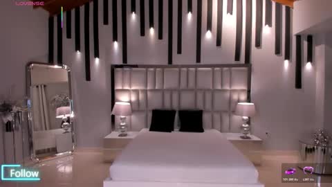 Snapshot of maddyowens_ chatting on 9, 2, 2026 Maddy Owens online show from 9, 2, 2026