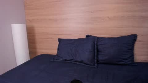 Madelaine  online show from 7, 3, 2026