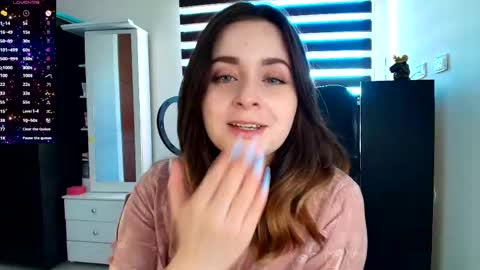madelamee online show from 23, 5, 2026