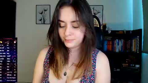 madelamee online show from 24, 6, 2026