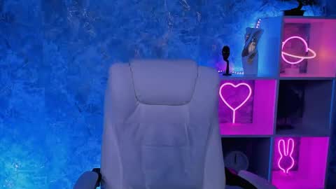 Madeline online show from 20, 3, 2026