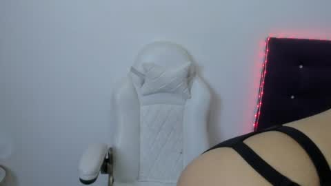 madelinesquit online show from 17, 5, 2026