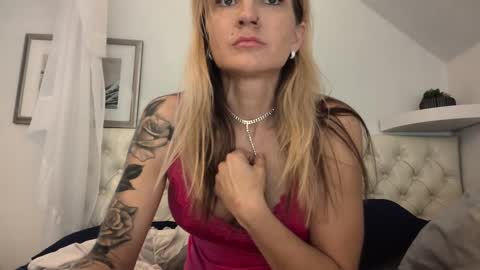 Madie Ray online show from 4, 10, 2025