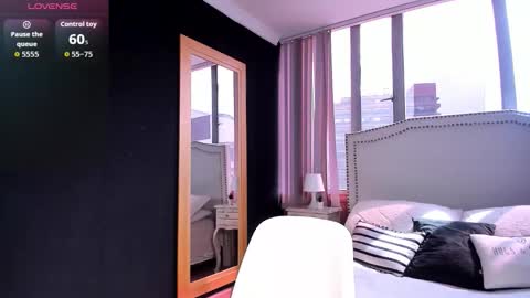 Snapshot of madii_lenon chatting on 2, 3, 2026 madii lenon online show from 2, 3, 2026