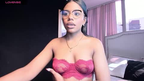 Snapshot of madii_lenon chatting on 11, 3, 2026 madii lenon online show from 11, 3, 2026