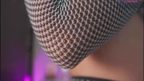 Snapshot of madison__evans chatting on 7, 11, 2025 Valentina 1030 530 - online show from 7, 11, 2025