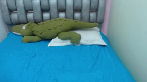 M A D I S O N online show from 2, 12, 2025