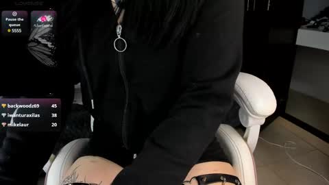 madison_jacksonn online show from 12, 3, 2025