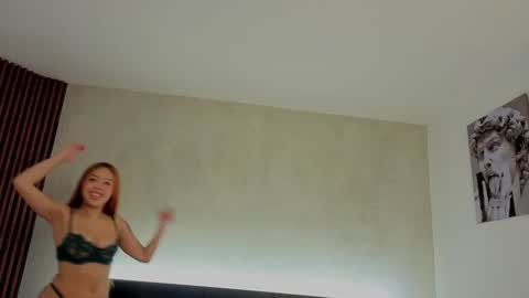 Snapshot of madison_little chatting on 2, 3, 2026 Melissa 700 1400 -5 online show from 2, 3, 2026