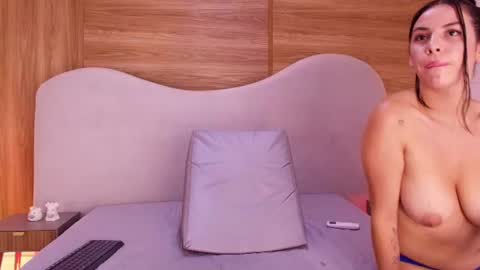 Snapshot of madison_stanfort chatting on 28, 7, 2026 Madison online show from 28, 7, 2026