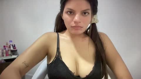 madison_tits online show from 26, 10, 2025