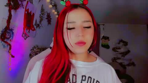 Snapshot of madison_x17 chatting on 16, 12, 2024 madso x17 online show from 16, 12, 2024