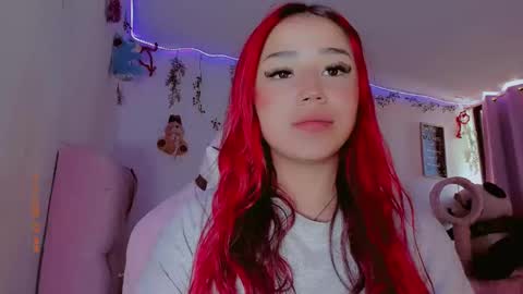 Snapshot of madison_x17 chatting on 22, 1, 2025 madso x17 online show from 22, 1, 2025