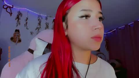 Snapshot of madison_x17 chatting on 27, 1, 2025 madso x17 online show from 27, 1, 2025