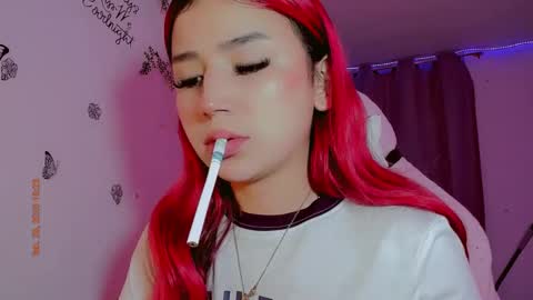 Snapshot of madison_x17 chatting on 28, 2, 2025 madso x17 online show from 28, 2, 2025