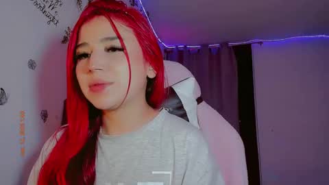 Snapshot of madison_x17 chatting on 12, 3, 2025 madso x17 online show from 12, 3, 2025