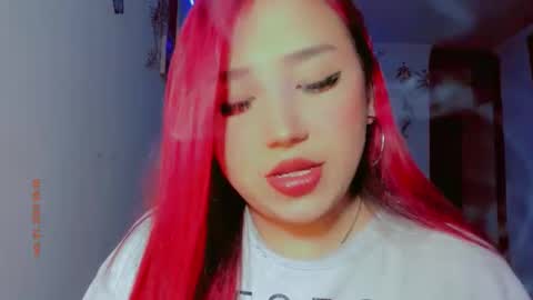 Snapshot of madison_x17 chatting on 21, 10, 2025 madso x17 online show from 21, 10, 2025