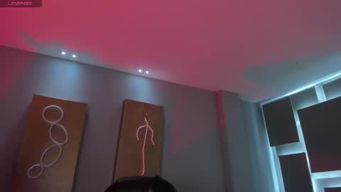 Maddi Collins online show from 18, 2, 2026