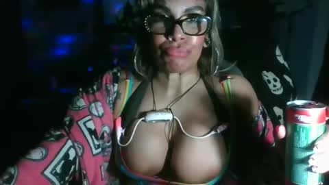 Snapshot of madisonjayde77 chatting on 10, 2, 2025 MadisonJayde online show from 10, 2, 2025