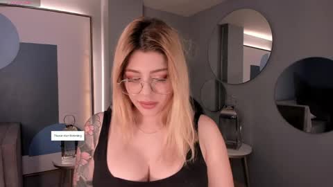 Madison Kane online show from 28, 4, 2026