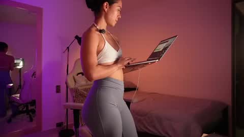 madisonlara online show from 24, 6, 2026