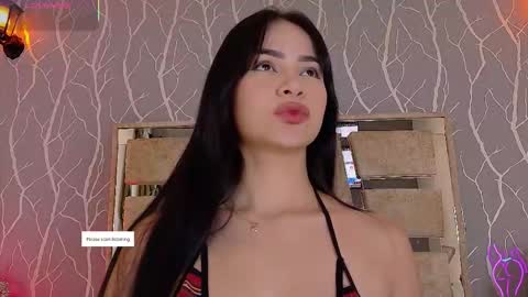 Snapshot of madisson_fox1 chatting on 23, 10, 2025 online show from 23, 10, 2025