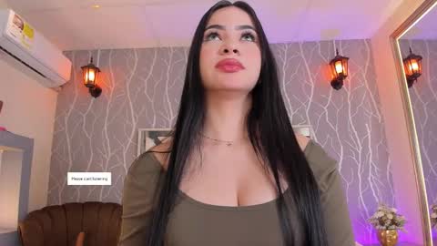 Snapshot of madisson_fox1 chatting on 11, 1, 2026 online show from 11, 1, 2026