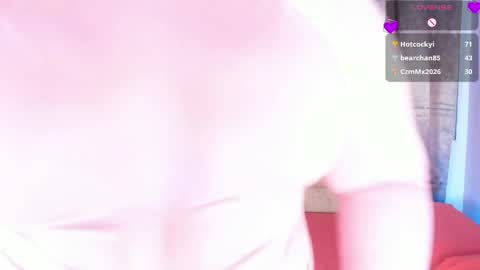 madissonlee__ online show from 5, 5, 2026