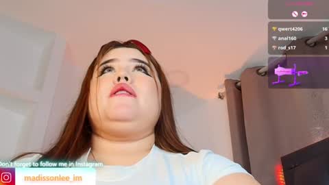 madissonlee__ online show from 14, 6, 2026