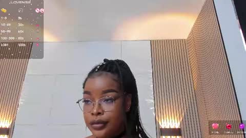 Madisson Lopez online show from 3, 7, 2026