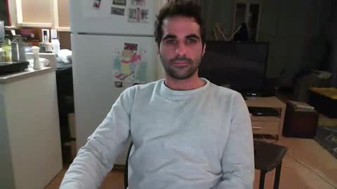 Guigui online show from 28, 1, 2025