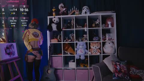 Alice online show from 4, 2, 2025