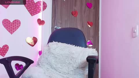 Snapshot of mady_gh chatting on 25, 2, 2025 mady  online show from 25, 2, 2025