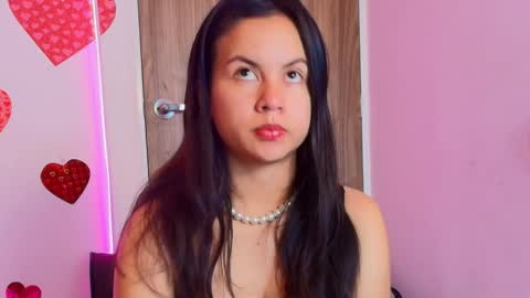 Snapshot of mady_gh chatting on 12, 9, 2025 mady  online show from 12, 9, 2025