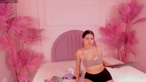 madyscarlett online show from 12, 10, 2025