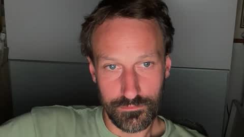 Snapshot of maenu_69 chatting on 21, 9, 2025 maenu_69 online show from 21, 9, 2025