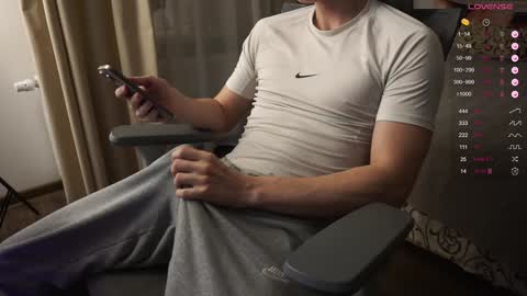 Snapshot of maestro3369 chatting on 7, 1, 2025 Mike XMaestro 3369 online show from 7, 1, 2025