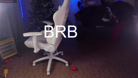 Maevee online show from 25, 1, 2025