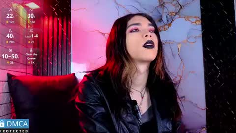 maevekuro online show from 3, 8, 2026