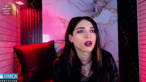 maevekuro online show from 4, 8, 2026