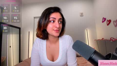 Snapshot of maevemads chatting on 9, 3, 2026 Meaves online show from 9, 3, 2026