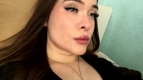 magggg658318 online show from 25, 7, 2026