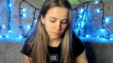 Maggie online show from 23, 2, 2025