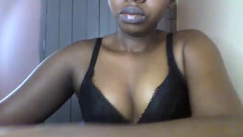 Snapshot of magic_bliss chatting on 7, 5, 2026 Bliss online show from 7, 5, 2026