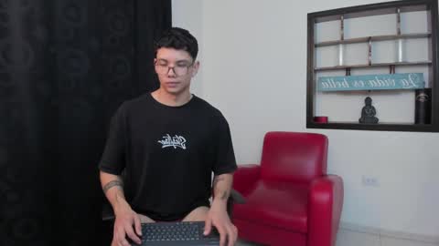 Damian Rivers online show from 3, 12, 2024